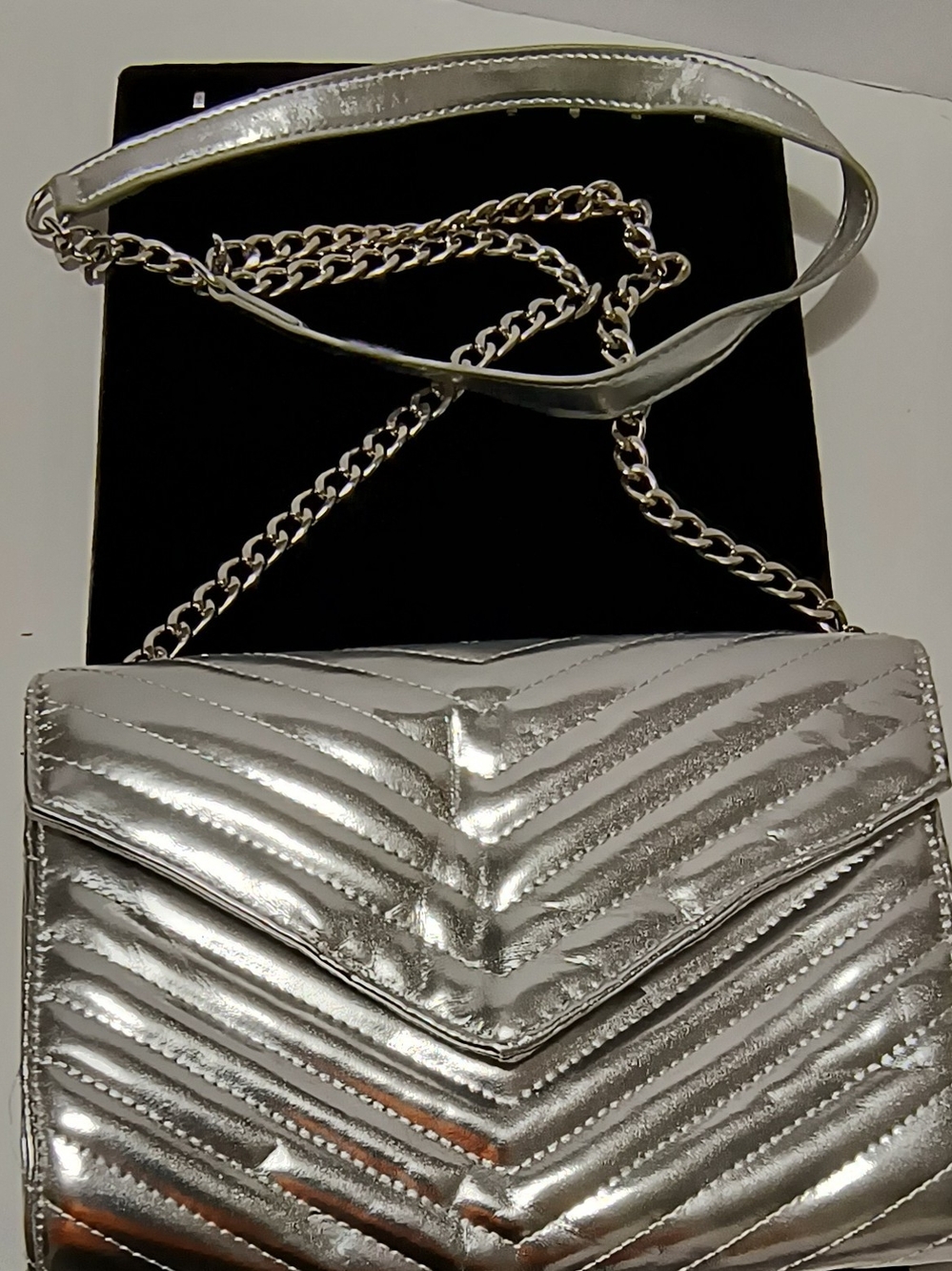 Forever 21 Metallic Silver Quilted Chevron Crossbody